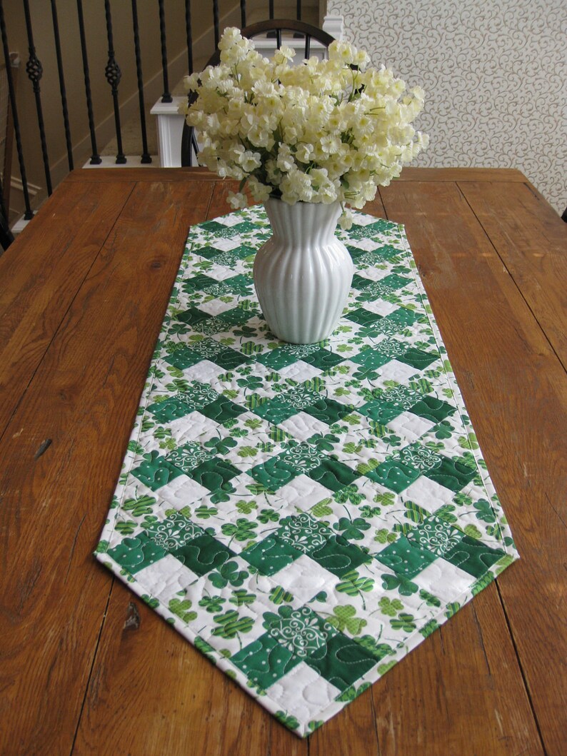 St. Patrick's Day Table Runner Etsy