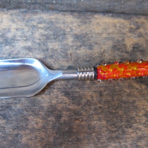 DIY Hostess Gift!  Use your own large holed beads to create a one of a kind Hostess Gift, Beadable Scoop, Lampwork Supplies, Add a Bead