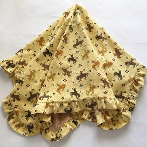 Kocyk dla dziecka Minky Cowboys Corduroy Ruffle Rozmiar średni Brązowy Żółty Darmowa wysyłka