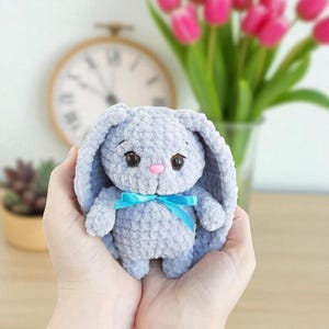 Bunny Häkelanleitung PDF: Amigurumi Kaninchen mit Hose Anleitung (Digitaler Download