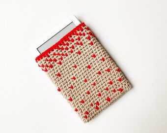 Little Red Hearts Crochet eReader Case for Kobo, Hyread, mooInk - Kindle Cover, Kindle Cozy, Kindle Sleeve -