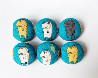 Sewing Buttons / Fabric Buttons - 6 Large Fabric Buttons Set - Laundry Cats for Crochet and Knitting