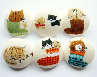 Sewing Buttons / Fabric Buttons - 6 Large Fabric Buttons Set - Puss in Boots  for Crochet and Knitting