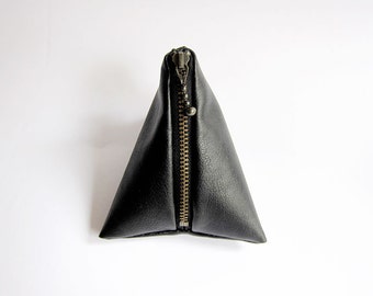 Triangle Pouch in Black - Faux Leather Zipper Coin Purse - Simple and Classic Zipper Pouch in Faux Sheepskin