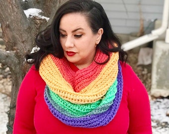 Rainbow Scarf, Rainbow Cowl, Colorful Scarf, Ombre Scarf, Multicolor Scarf, Rainbow Circle Scarf. Free Shipping