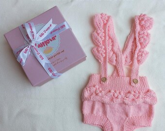 Knitting Pattern Baby Romper Easy for Beginner + Video Tutorial | Leaf Lace Straps | PDF Download
