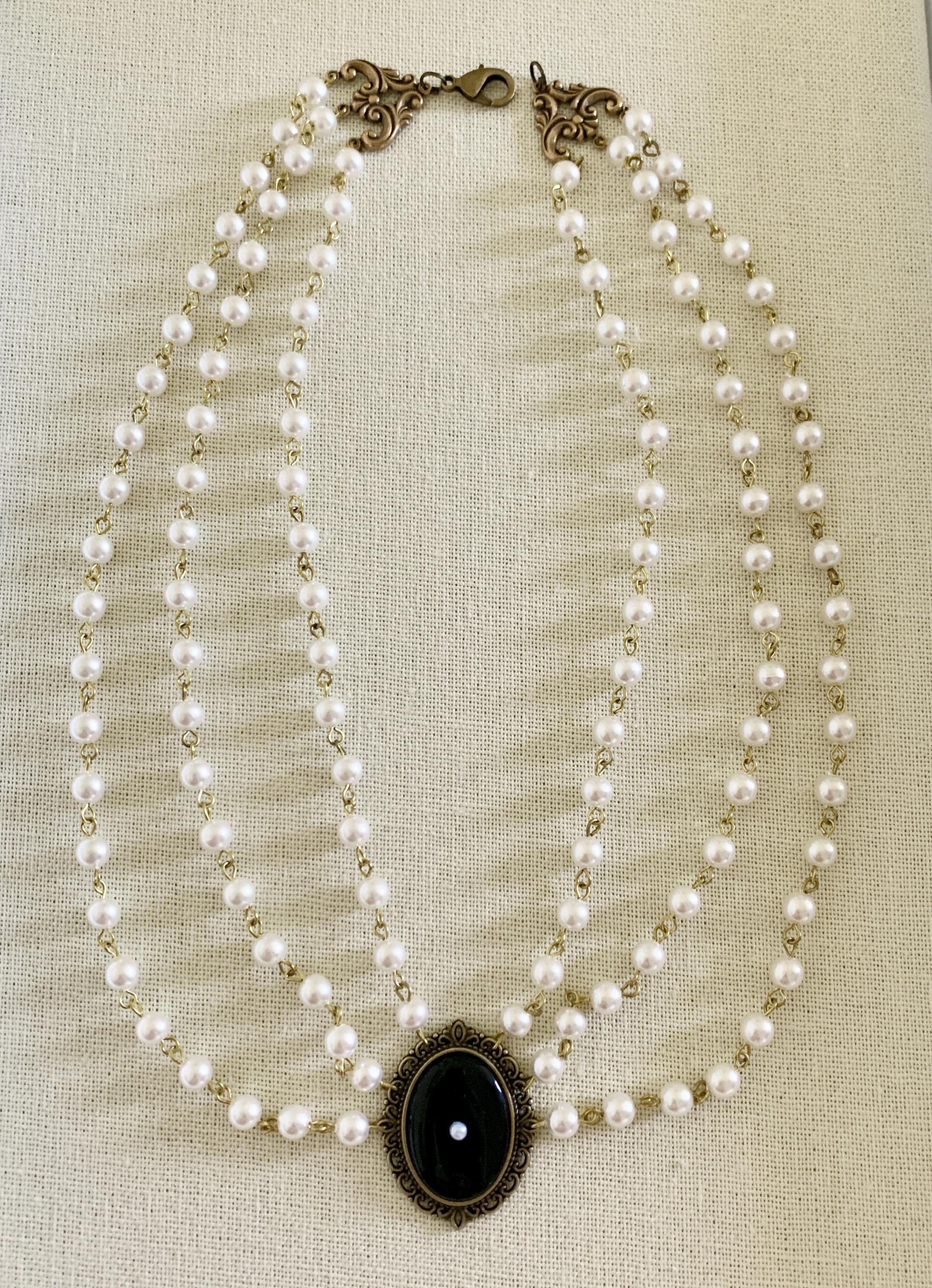 【BLACKPURPLE】Marilyn Crystal Layering Pearl Necklace Amazon.com: Aleasha Grey Faux Pearl Long Necklace Gold Multi