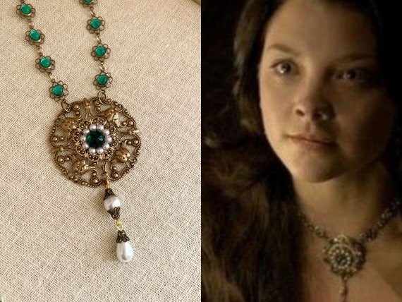 Anne Boleyn Tudors Antique Brass Gold 
