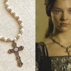 Anne Boleyn Clear Crystal Rhinestone Gold Filigree Beads White Glass Pearl  Rosary Chain Tudors Renaissance Cross Necklace