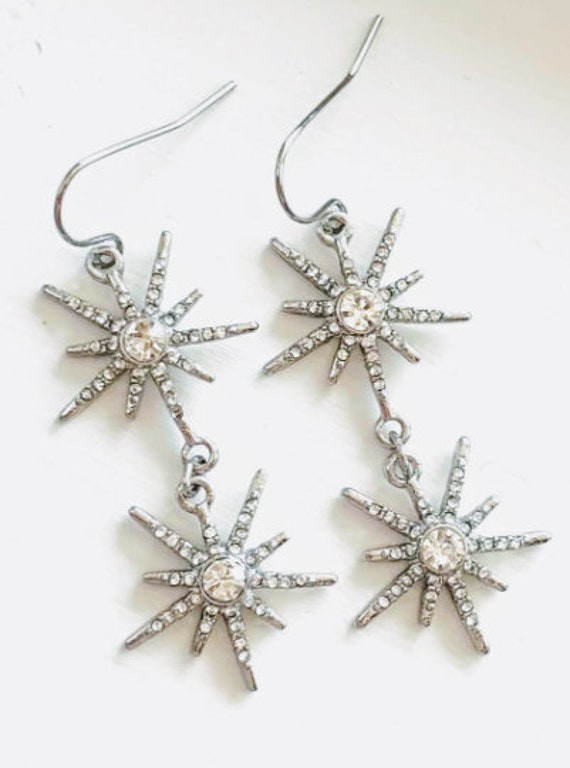 Reign mary earrings outlet