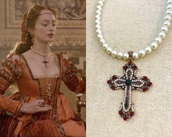 Giulia Farnese Lucrezia Borgias Ruby Emerald Rose Gold Cross Cream Pearl Necklace