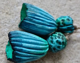 PAIR Spring pond gazer handmade sculpted ceramic waterfall pod bead set sky blue bright green katy wroe handmade -Q104