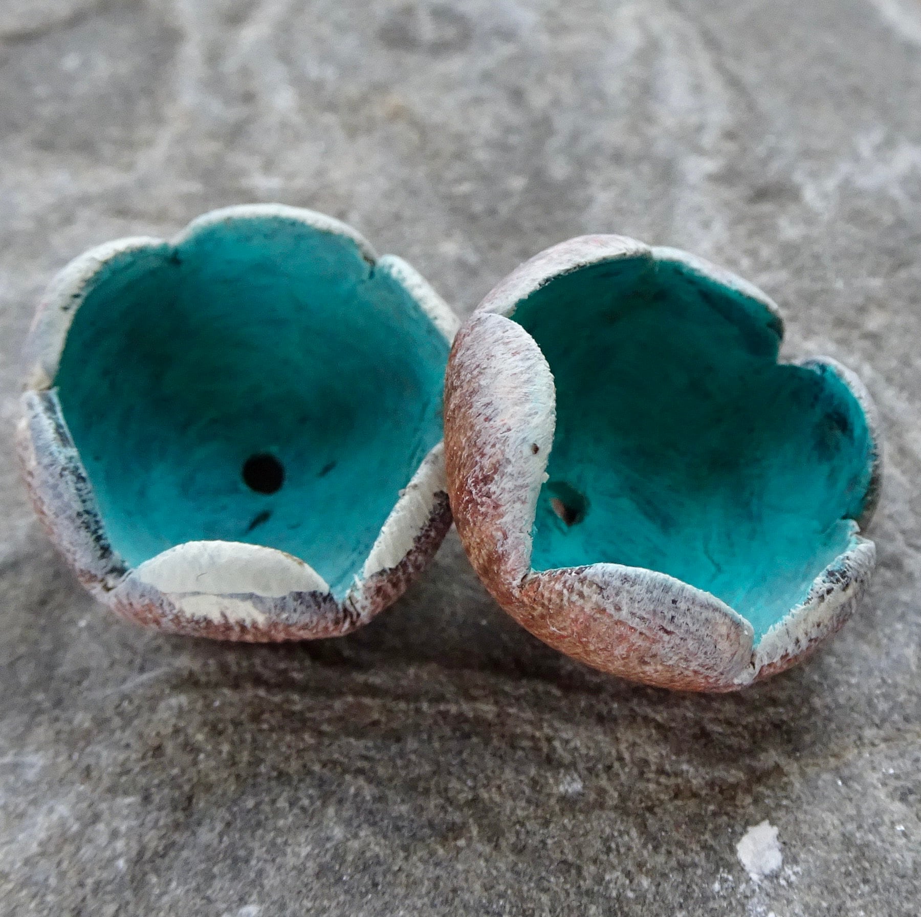 PAIR Winter Fairytale Ceramic Flower Pod Beads Turquoise Copper White Katy  Wroe Handmade -T196 - Etsy