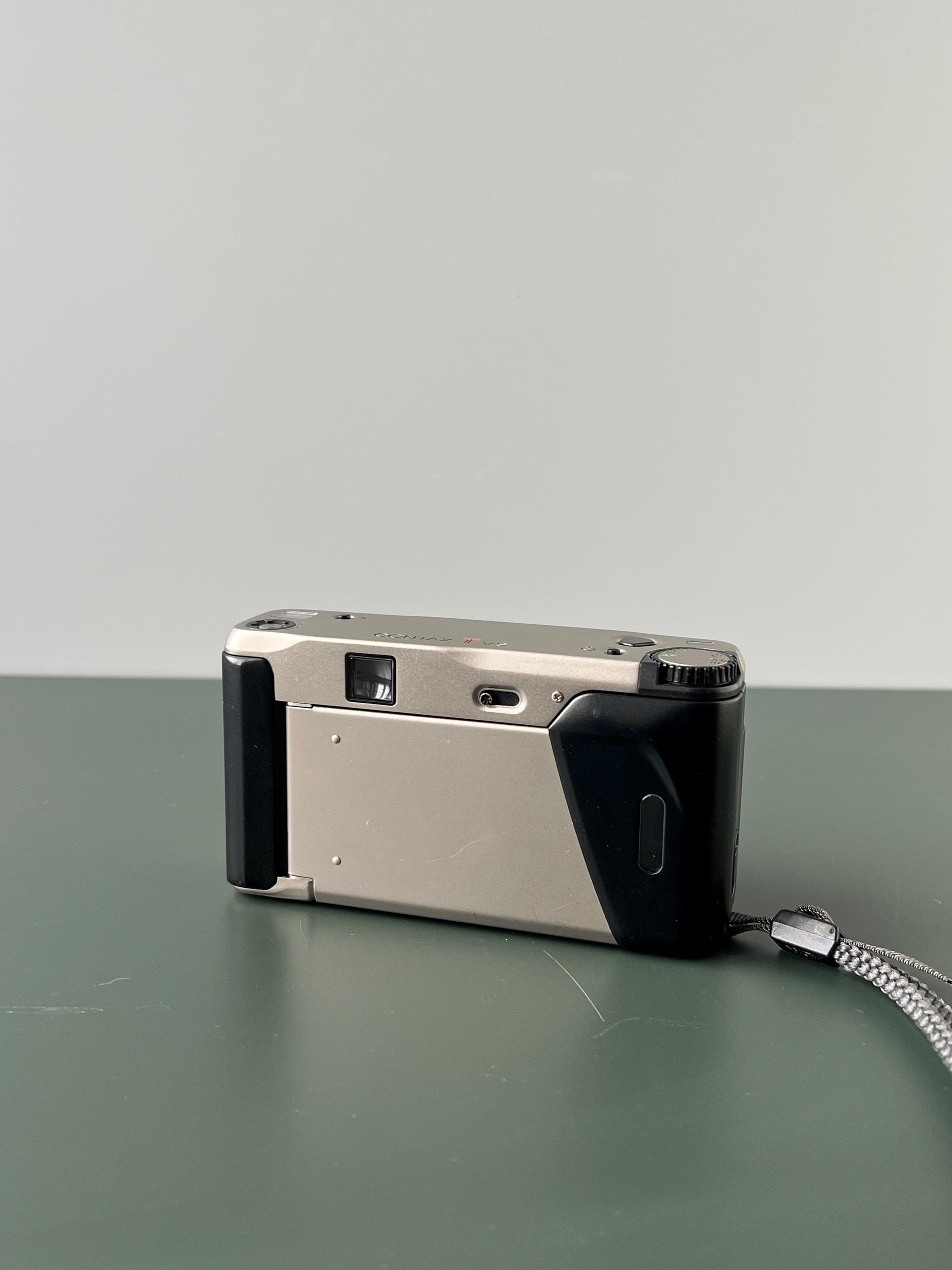 CONTAX TVS Camera With Carl Zeiss T* 28–56mm Lens | Analog Film