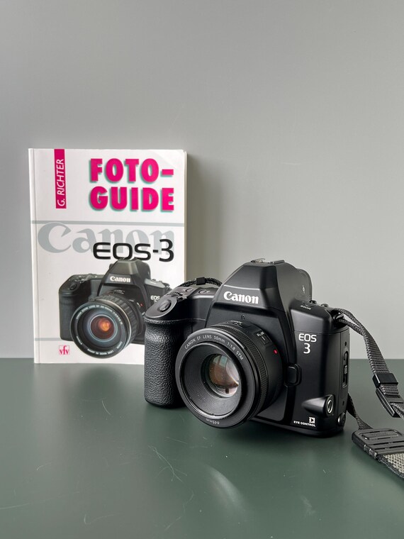 CANON EOS 3 I Analog SLR Camera From 1998 Professional Camera I