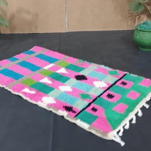 Colorful Azilal Berber Rug – Vintage Moroccan Carpet with Bright Tones, Unique Motifs, and Artisan Tribal Style for Modern Interiors