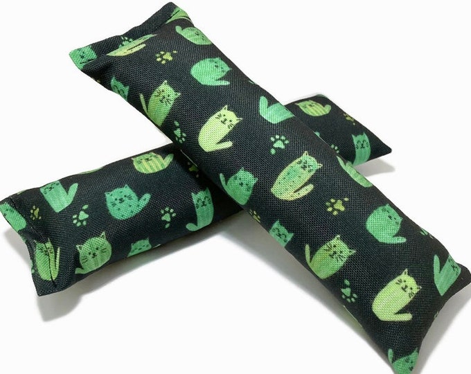 Featured listing image: Eco-Kicker Catnip Cat Toy - Cactus Cats