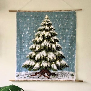 クリスマスツリーのタペストリーのかぎ針編みパターン