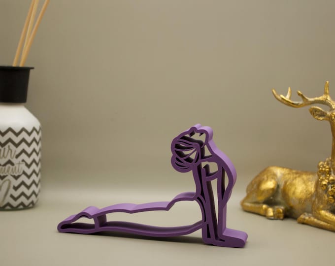 Yoga line art figure - decoration for yoga lovers - yoga decoration - yoga figure - gift for yoga lovers