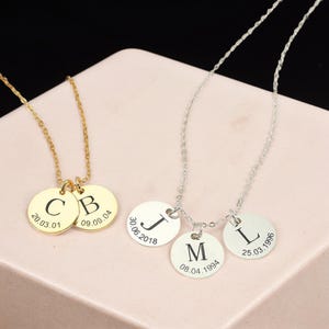 Collar con iniciales, collar con letras personalizado, collar con colgante de letras, collar con nombre dorado, regalo para ella, regalo para mamá, collar personalizado.