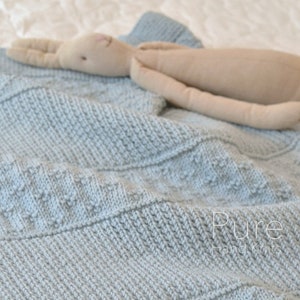 Simple Blanket Knitting Pattern Large Sofa Throw/Afghan or Small/Baby Jasper