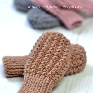 EASY KNITTING PATTERN Zeke Baby Mitts 0-12 months image 4