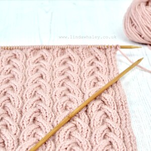 KNITTING PATTERN Nysa Scarf 3 sizes