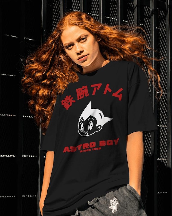 鉄腕アトムTシャツ：レトロアニメグラフィックTシャツ - Etsy 日本