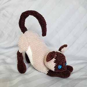 Siamesisk katt virkmönster | Realistisk amigurumi katt | Virkad kattplysch | Cottagecore heminredning | Direkt nedladdning | Personlig present