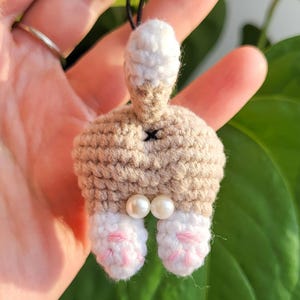 Schema all'uncinetto per il sedere di gatto con palline / Ciondolo per borsa amigurumi a forma di gatto / Download PDF