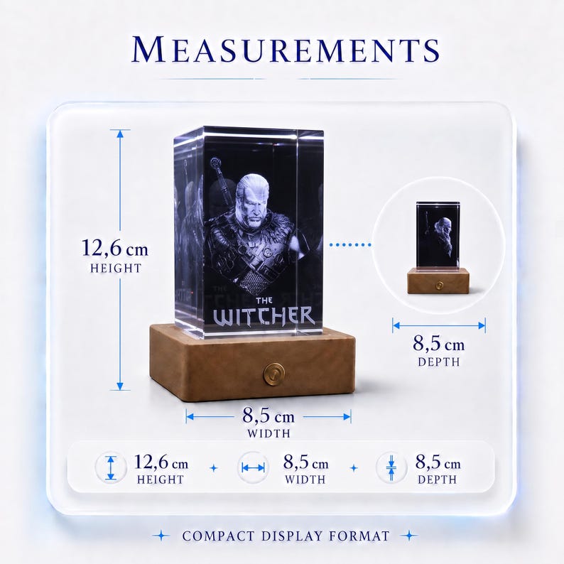 Pu&ograve; includere: Un blocco di vetro rettangolare con un'immagine incisa al laser 3D di un personaggio di The Witcher, posizionato su una base in legno marrone chiaro. Il blocco misura 12,6 cm di altezza, 8,5 cm di larghezza e 8,5 cm di profondit&agrave;, come indicato.
