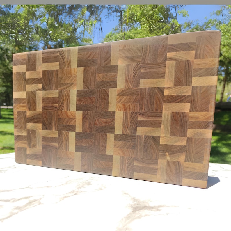 Boos Block Butchers Block Chopping Board - Thick Chopping Board - North American Hard Maple Chopping Board - Safe For Food Preparation - 20 X 15 X 1,25 Inches, Brown - View #9