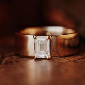 Men&#39;s Wide Ring Wedding Band, 1.0 Ct Emerald Cut Lab Grown Engagement Ring, 18K Solid Yellow Gold Anniversary Gift, Unique Diamond Ring.