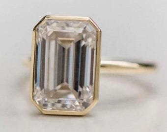Pierścionek rocznicowy z pełną ramką, obrączka ślubna z diamentami o szlifie szmaragdowym o masie 3,0 ct, pierścionek zaręczynowy z 18-karatowego żółtego złota, pierścionek typu solitaire.