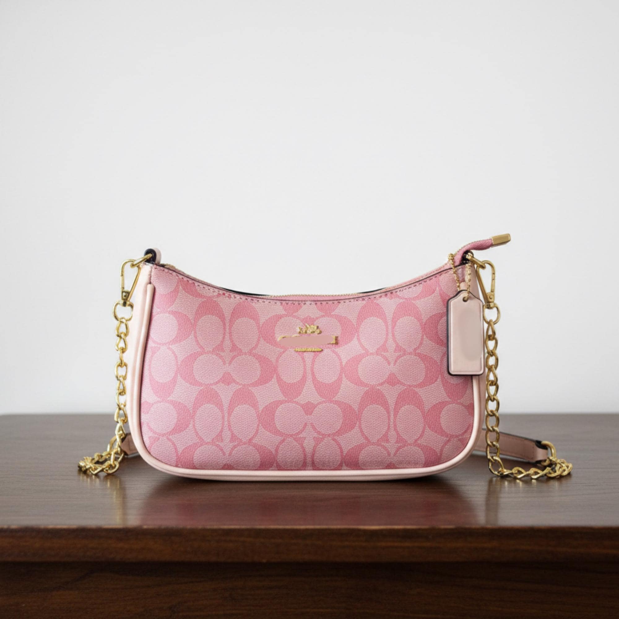 バッグ coach grunge shoulder bag y2k beige pink Coach Vintage Y2K Pink Beige Shoulder bag Signature Canvas Leather