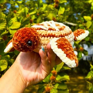 Sea turtle crochet pattern english and german, digital pdf download, crochet turtle pattern, sea life amigurumi, crochet plushie PDF English