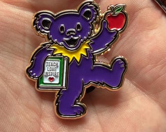 Grateful Dead Teacher Dancing Bear Enamel Pin – Gold Metal Lapel Pin Gift