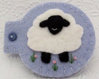 Wool Sheep Needle Book Needlebook Pins Sewing Case Felt Penny Rug