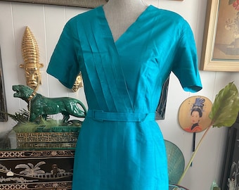 Vintage Early 60's Teal Green/Blue Sharkskin Dress - Pleated front - Size M