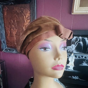 50&#39;s - 60&#39;s Era Cafe Au Lait Velvet Beret