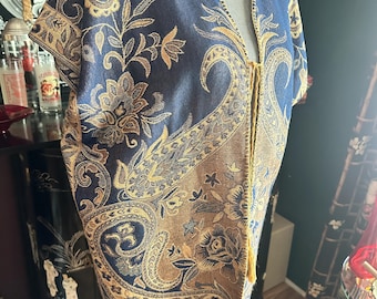 Vintage boho-tapijtvest - blauw en goud metallic garen - festival - boho chic - one size