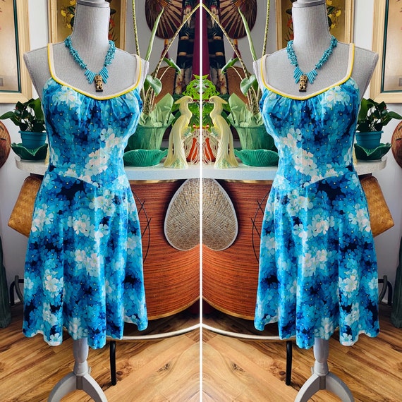 Vintage 50's - 60's Deweese Sun Dress - Blue Flora