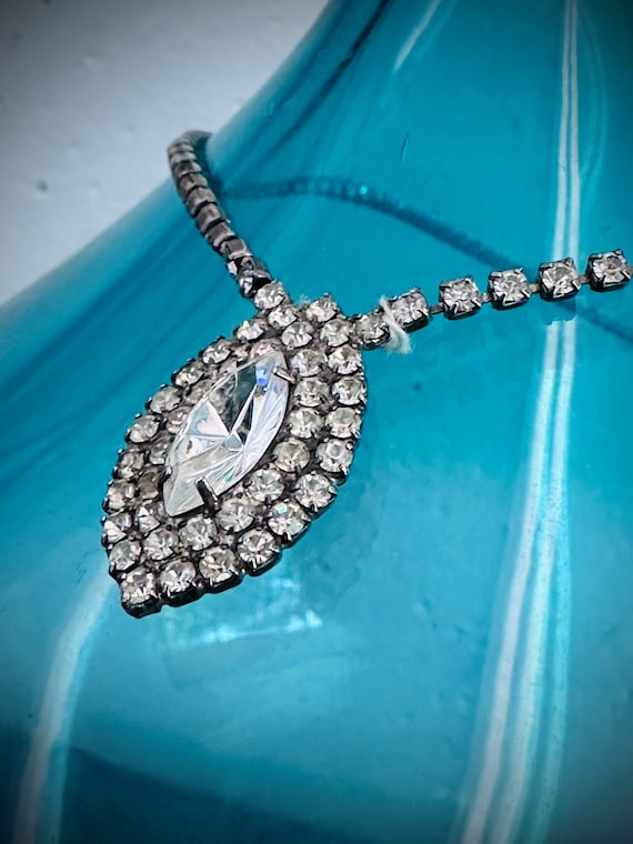 Bling Bling - Vintage 50's era Rhinestone Tear Dr… - image 2