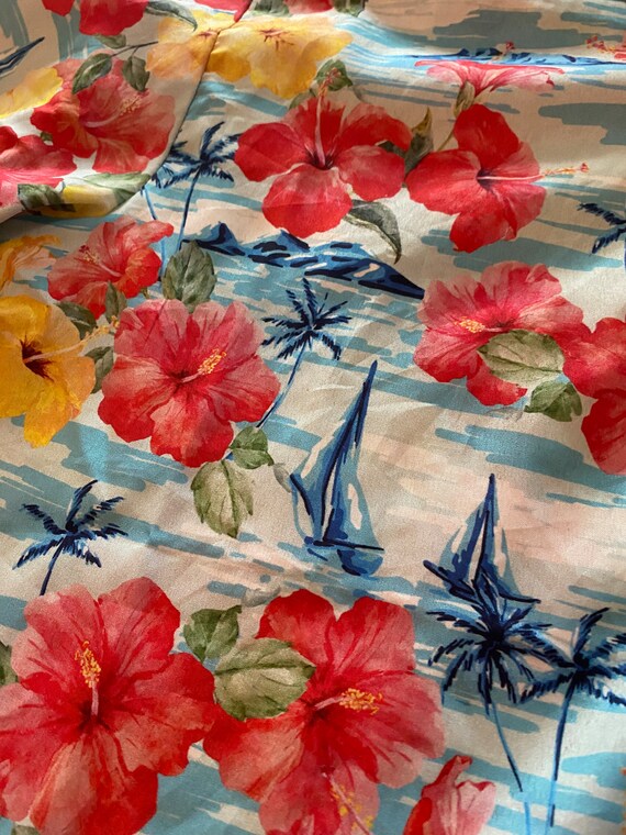 Men's Retro Hawaiian Shirt with Hibiscus and Sail… - image 3