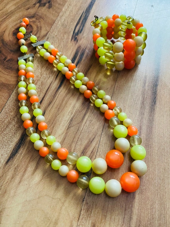 Cute little vintage 60's orange, green and white … - image 1