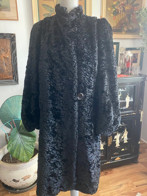 Vintage 50's era Faux Fur Heavy Black Coat - Lush 