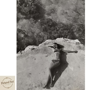 Foto de Montego Bay en bikini, 1946 / Impresión de moda vintage (descarga digital)