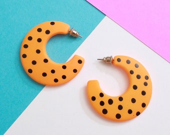 Adorable Vintage 80s Orange & Black Polka Dot Hoop Earrings