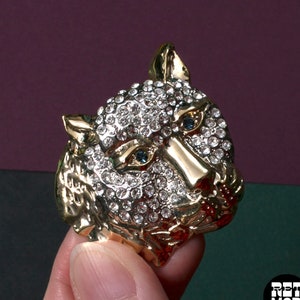 Sassy Vintage Gold Rhinestone Leopard Head Brooch with Blue Eyes
