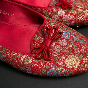 Lovely Vintage 70s 80s Red Metallic Floral Brocade Slippers / Flats by Daniel Green